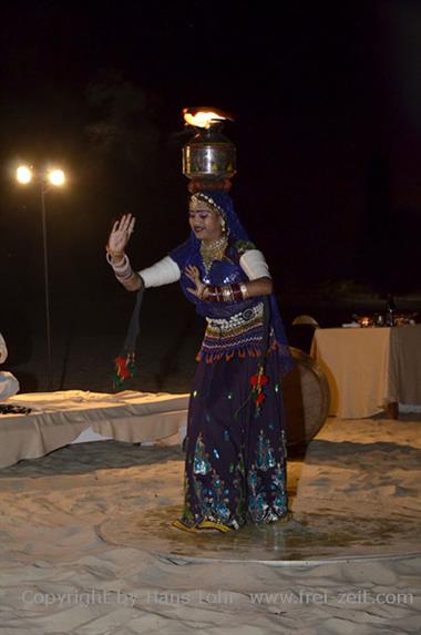 03 Rajasthani_Gypsy_folk_dance,_Goa_DSC6239_b_H600